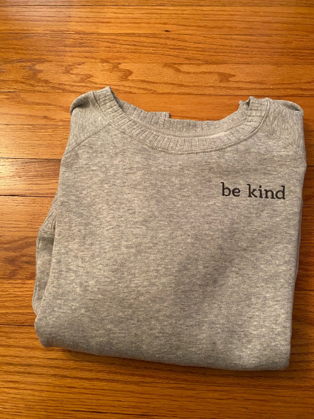GUC Maurices Willowsoft Be Kind Sweatshirt Cotton Blend Top Gray Large - Picture 2 of 10